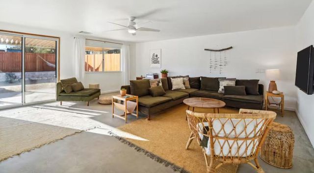 7092 Mohawk Trail, Yucca Valley, CA 92284