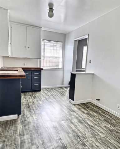 11106 S Harvard Boulevard, Los Angeles, CA 90047