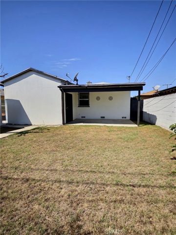 11106 S Harvard Boulevard, Los Angeles, CA 90047