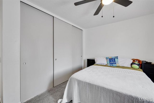 2301 Pheasant Run Drive, Maryland Heights, MO 63043