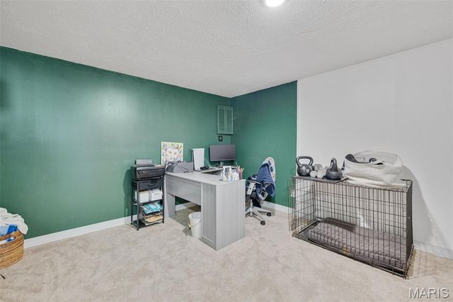 2301 Pheasant Run Drive, Maryland Heights, MO 63043