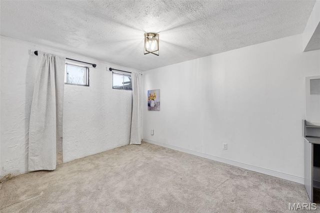 2301 Pheasant Run Drive, Maryland Heights, MO 63043