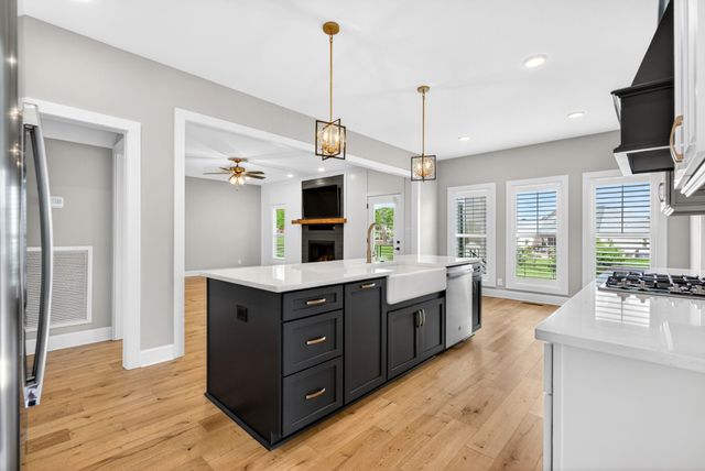 413 Sheas Way, Clarksville, TN 37043