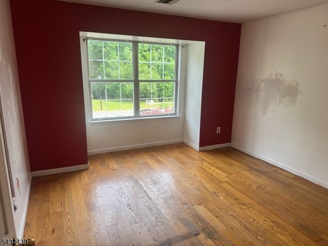 1087 Oakcroft Ln, Franklin Twp., NJ 08873