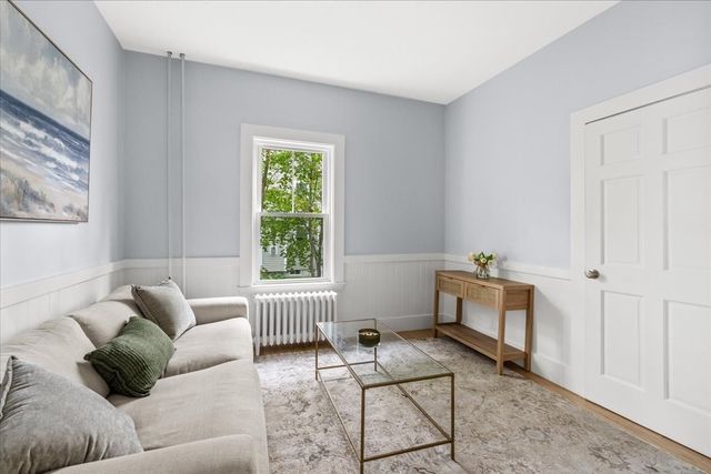 114 Hull St, Hingham, MA 02043