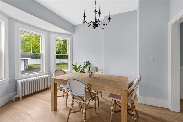 114 Hull St, Hingham, MA 02043