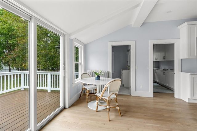 114 Hull St, Hingham, MA 02043