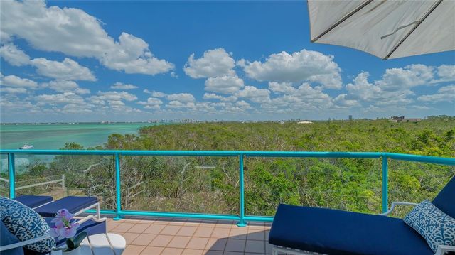 340 GULF OF MEXICO DRIVE 136, Longboat Key, FL 34228
