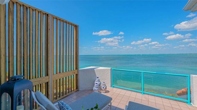 340 GULF OF MEXICO DRIVE 136, Longboat Key, FL 34228