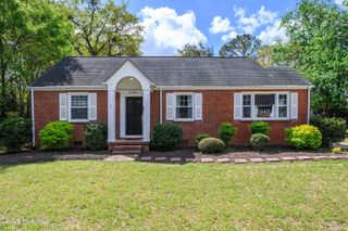 2207 Woodland Avenue, New Bern, NC 28560