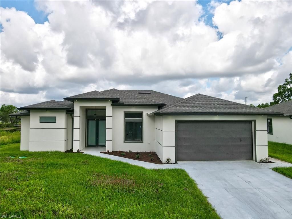 1012 Mexico AVE S, LEHIGH ACRES, FL 33974 — photo 2