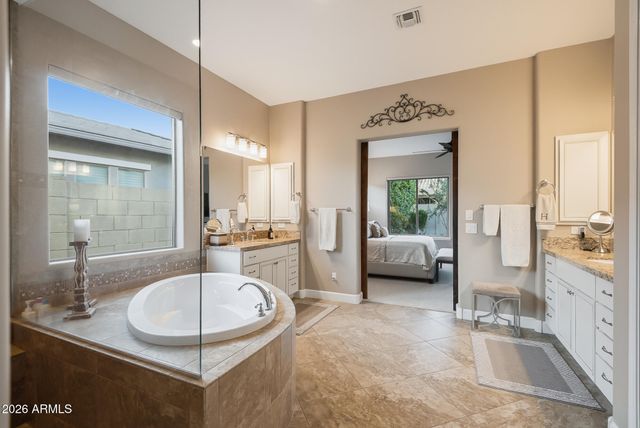 3746 E AZALEA Drive, Gilbert, AZ 85298