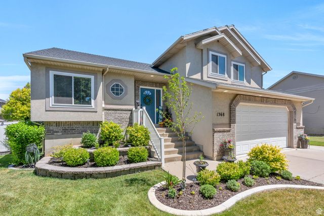 1368 W 2350 S, Woods Cross, UT 84087