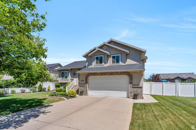1368 W 2350 S, Woods Cross, UT 84087