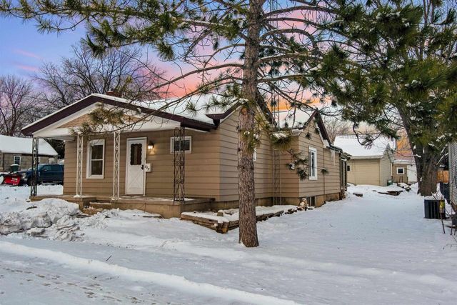 317 Hamburg Street, Ripon, WI 54971