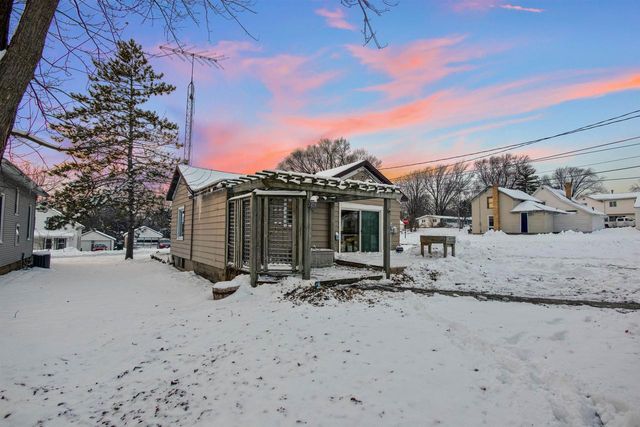 317 Hamburg Street, Ripon, WI 54971