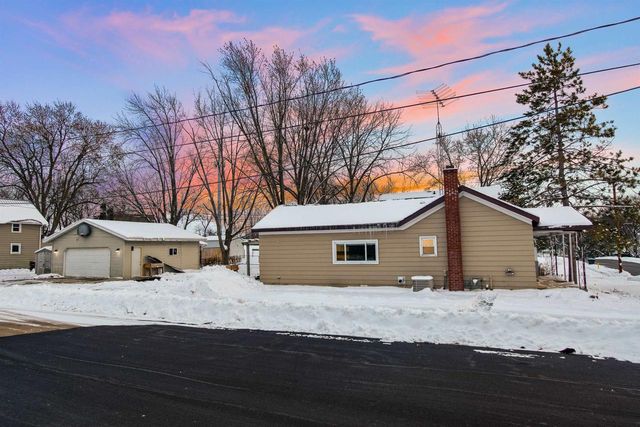 317 Hamburg Street, Ripon, WI 54971