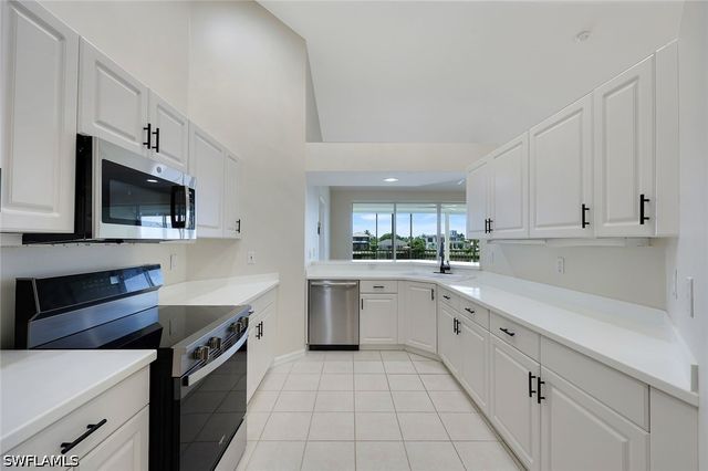 210 Waterside CIR 201, Marco Island, FL 34145