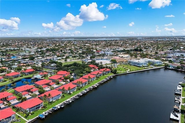 210 Waterside CIR 201, Marco Island, FL 34145