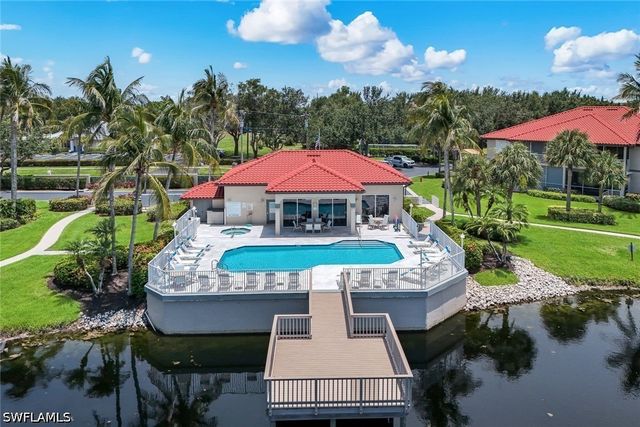 210 Waterside CIR 201, Marco Island, FL 34145