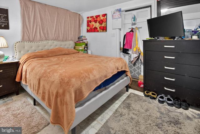 1900 GARRETT RD, Lansdowne, PA 19050
