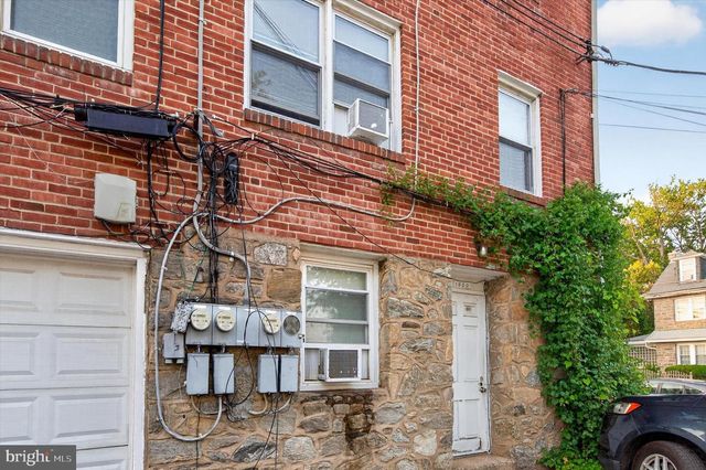 1900 GARRETT RD, Lansdowne, PA 19050