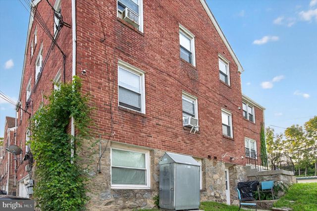 1900 GARRETT RD, Lansdowne, PA 19050