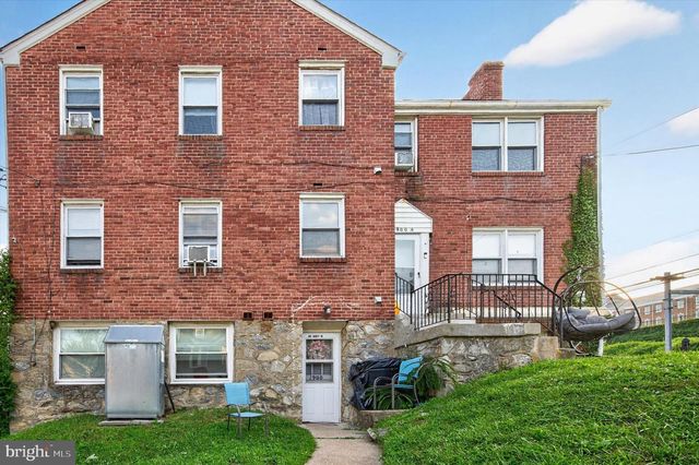 1900 GARRETT RD, Lansdowne, PA 19050