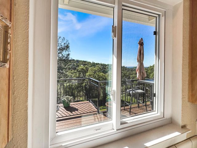10100 Indian Hill Rd, Newcastle, CA 95658