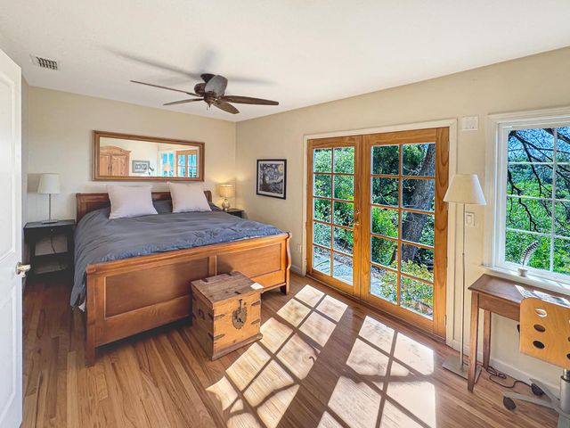 10100 Indian Hill Rd, Newcastle, CA 95658