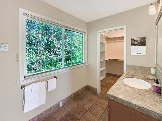 10100 Indian Hill Rd, Newcastle, CA 95658