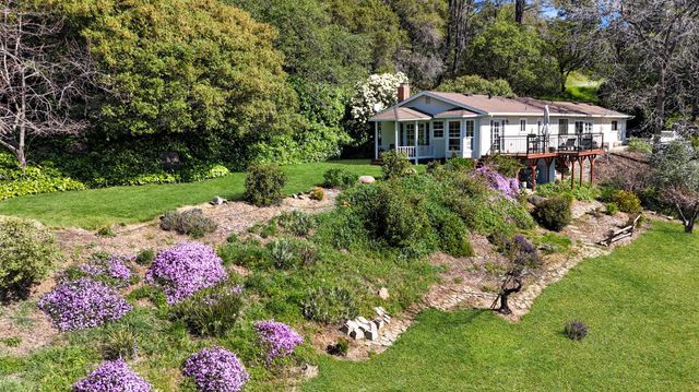 10100 Indian Hill Rd, Newcastle, CA 95658