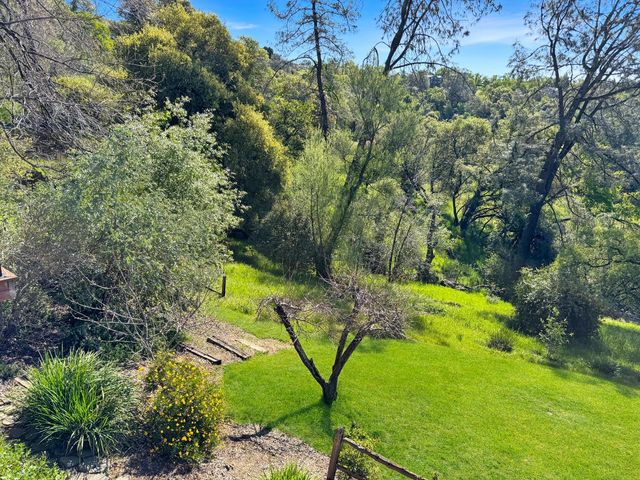 10100 Indian Hill Rd, Newcastle, CA 95658