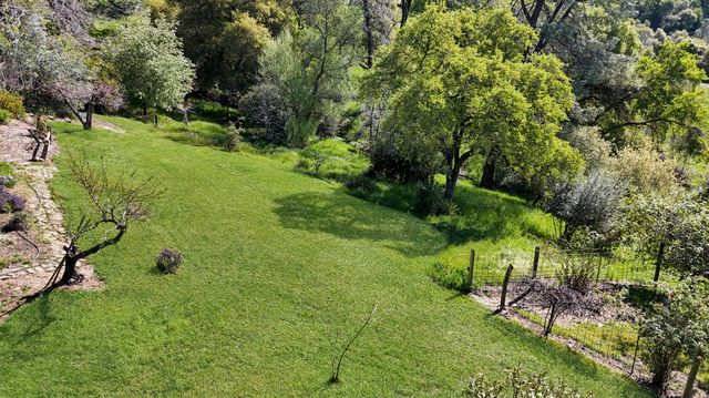 10100 Indian Hill Rd, Newcastle, CA 95658