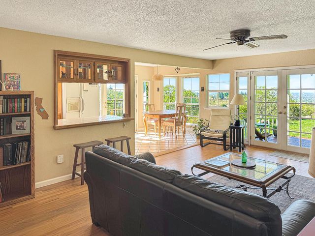 10100 Indian Hill Rd, Newcastle, CA 95658