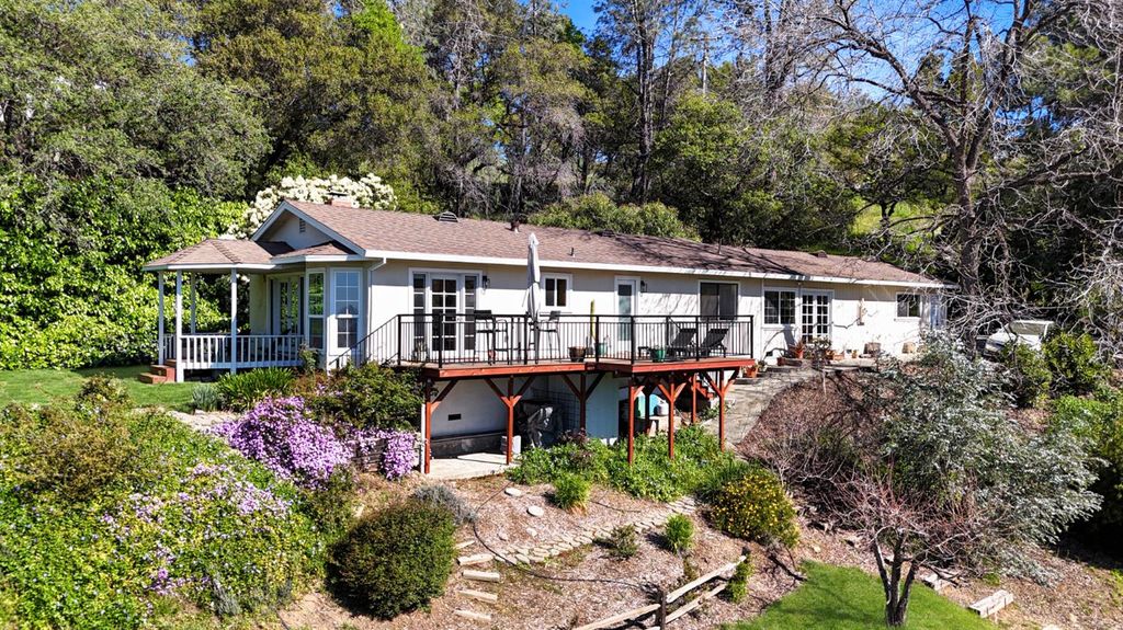 10100 Indian Hill Rd, Newcastle, CA 95658