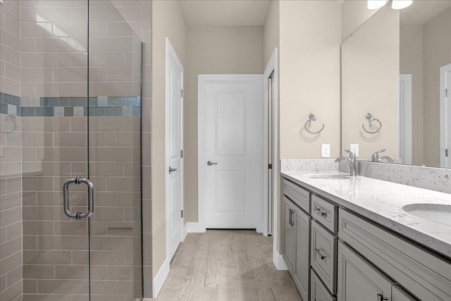 17315 MILLION LAKES COURT, Clermont, FL 34714
