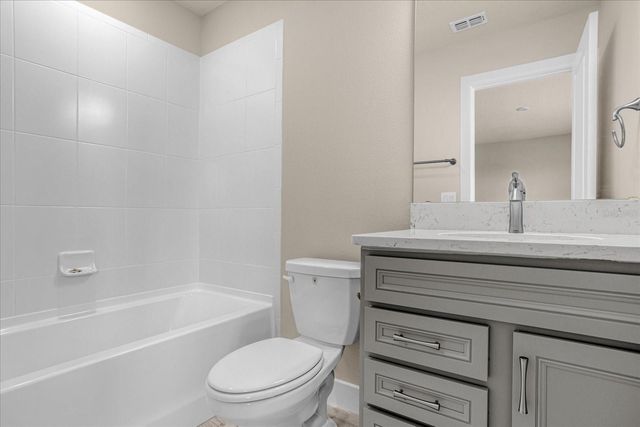 17315 MILLION LAKES COURT, Clermont, FL 34714