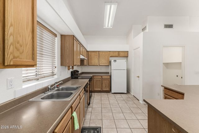 226 W GAIL Drive, Gilbert, AZ 85233