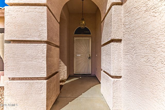 226 W GAIL Drive, Gilbert, AZ 85233