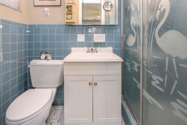 2209 N 15th Avenue, Hollywood, FL 33020