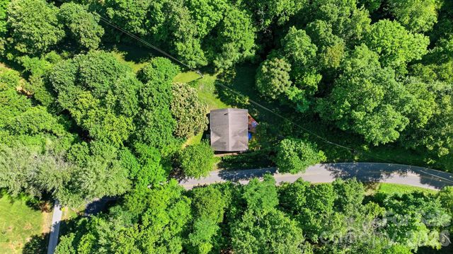 583 Dark Ridge Road, Sylva, NC 28779