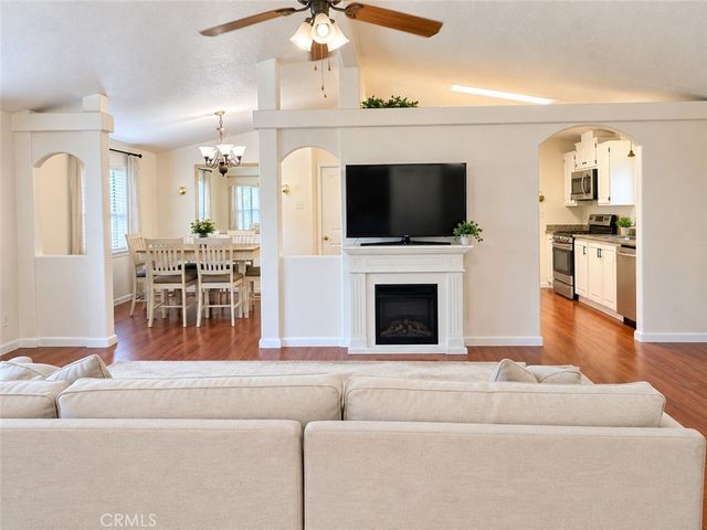 135 N Pepper 50, Rialto, CA 92376