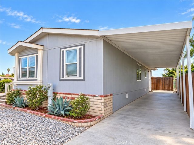 135 N Pepper 50, Rialto, CA 92376