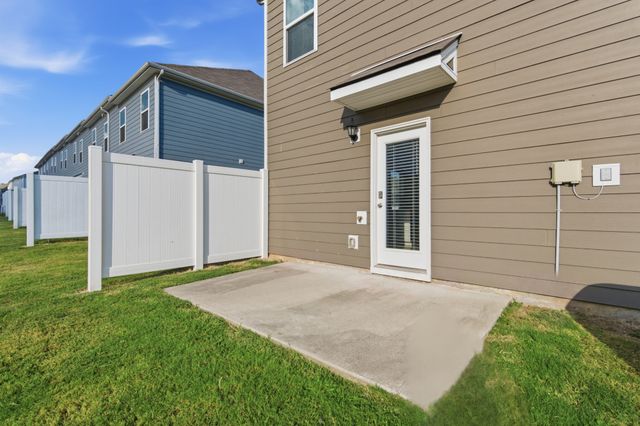 460 Waterfowl Way, Lebanon, TN 37090