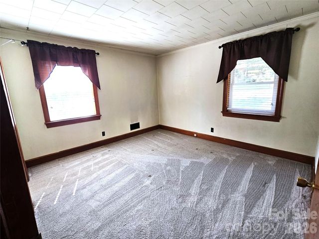 557 Goldmoor Drive NE, Concord, NC 28025