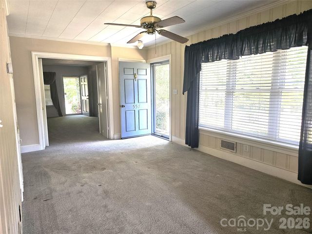557 Goldmoor Drive NE, Concord, NC 28025
