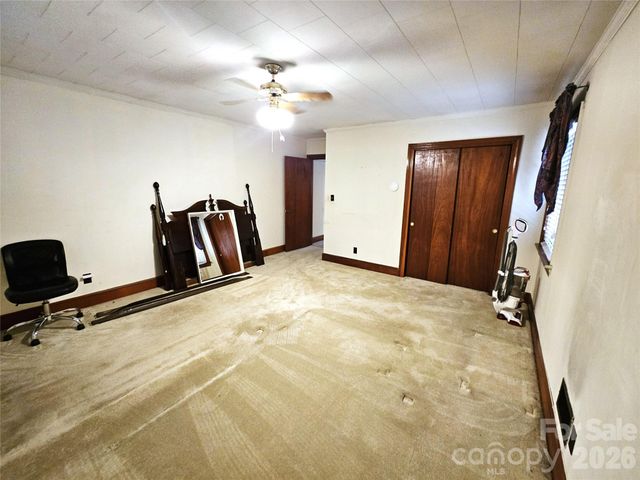 557 Goldmoor Drive NE, Concord, NC 28025