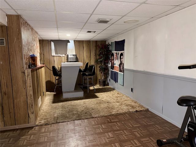 5200 Holly Avenue, Cedar Rapids, IA 52405