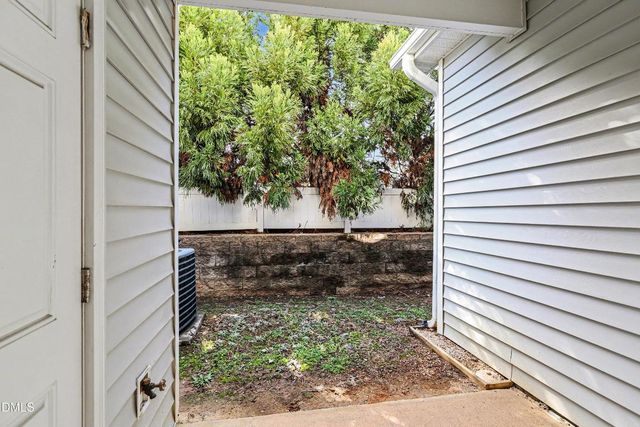 6305 Yates Mill Pond Road, Raleigh, NC 27606